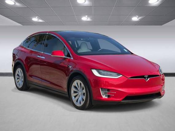 TESLA MODEL X 2018 5YJXCDE20JF093824 image